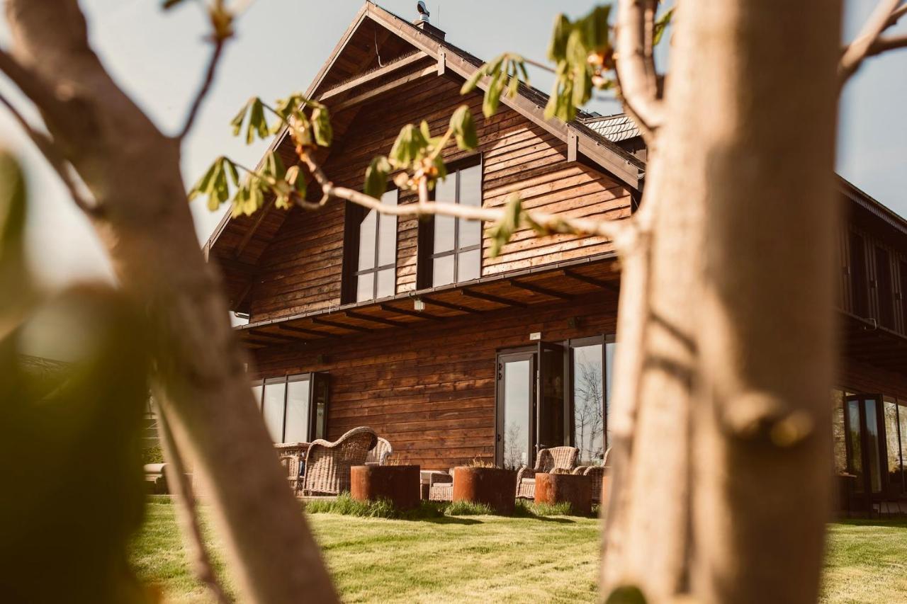 Karma House Goscienczyce Bed & Breakfast Grojec  Exterior photo